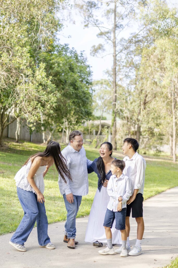 Candid Family Photoshoot at a Nature Reserve in Brisbane | Sharon Joseph Photography